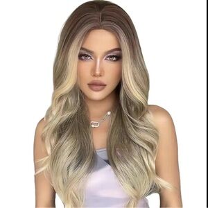 Elegant Ombre Blonde Wig